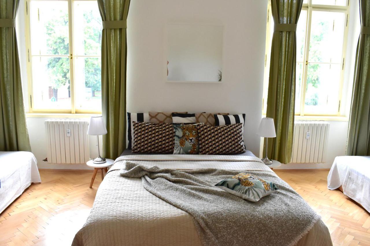 Wellness Apartments Florenc Prag Exterior foto