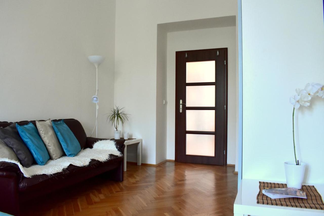 Wellness Apartments Florenc Prag Exterior foto
